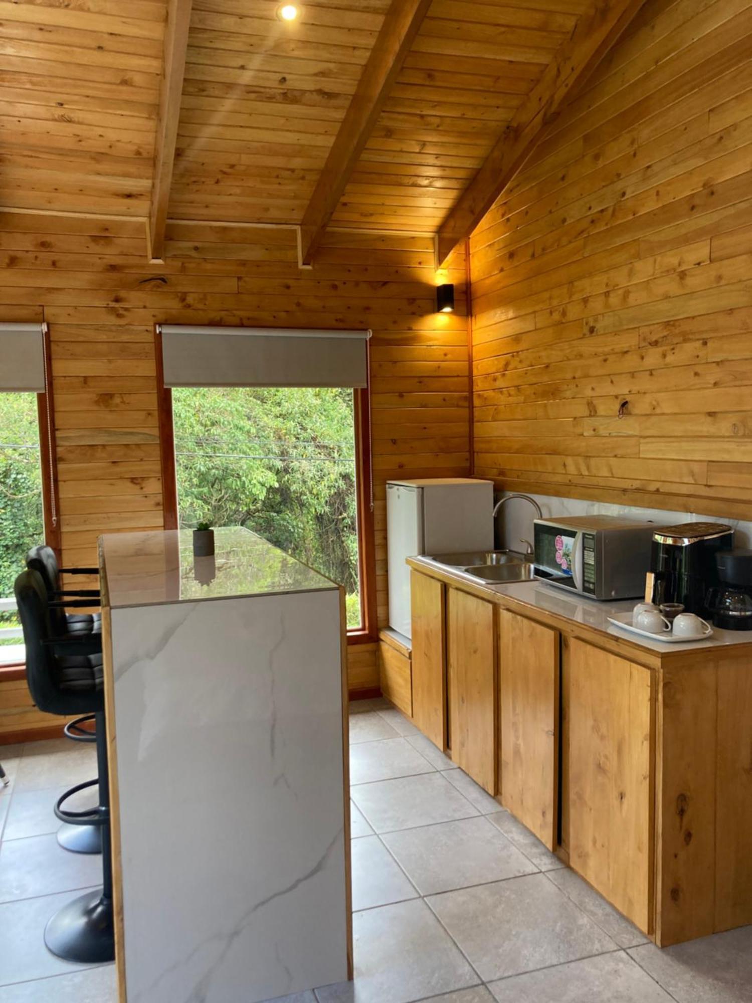 Los Lagos Lodge San Gerardo de Dota Luaran gambar